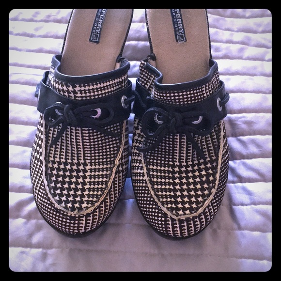 Sperry Shoes - NEW LISTING👡 Sperry “calf-hair” mules